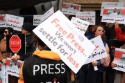 نقابة الصحفيين: نطالب بإنهاء التعسف في تتبع شذى الحاج مبارك بمقتضى قوانين جائرة