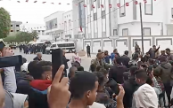 صورة من فيديو للمسيرة نشرته إذاعة موزاييك 